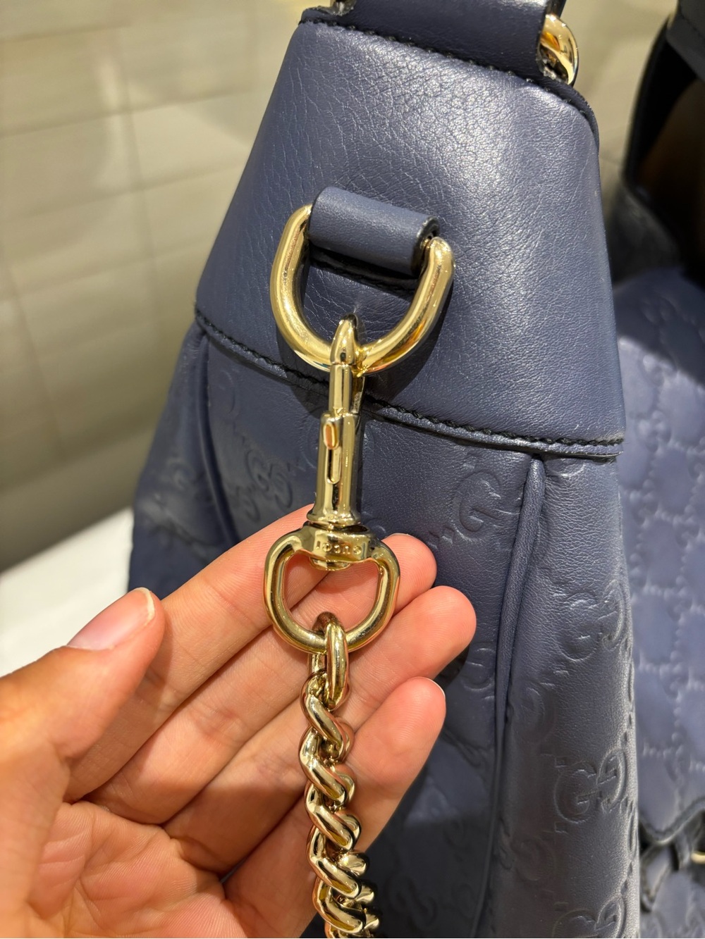Gucci Blue Guccissima Leather Medium Emily Hobo Bag - Picture 3 of 13